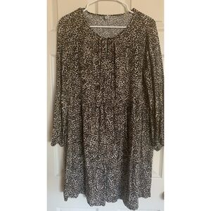 Old Navy Animal Print Keyhole Dress Women’s Medium